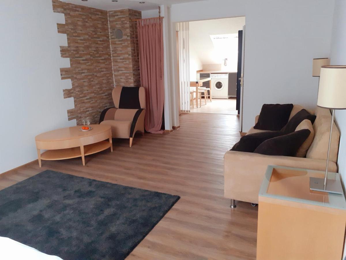 Apartment City Metzingen Reutlingen Eksteriør bilde